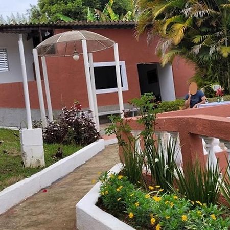 Linda Chacara Com Piscina Churrasqueira E Wi-Fi มายรินกี ภายนอก รูปภาพ